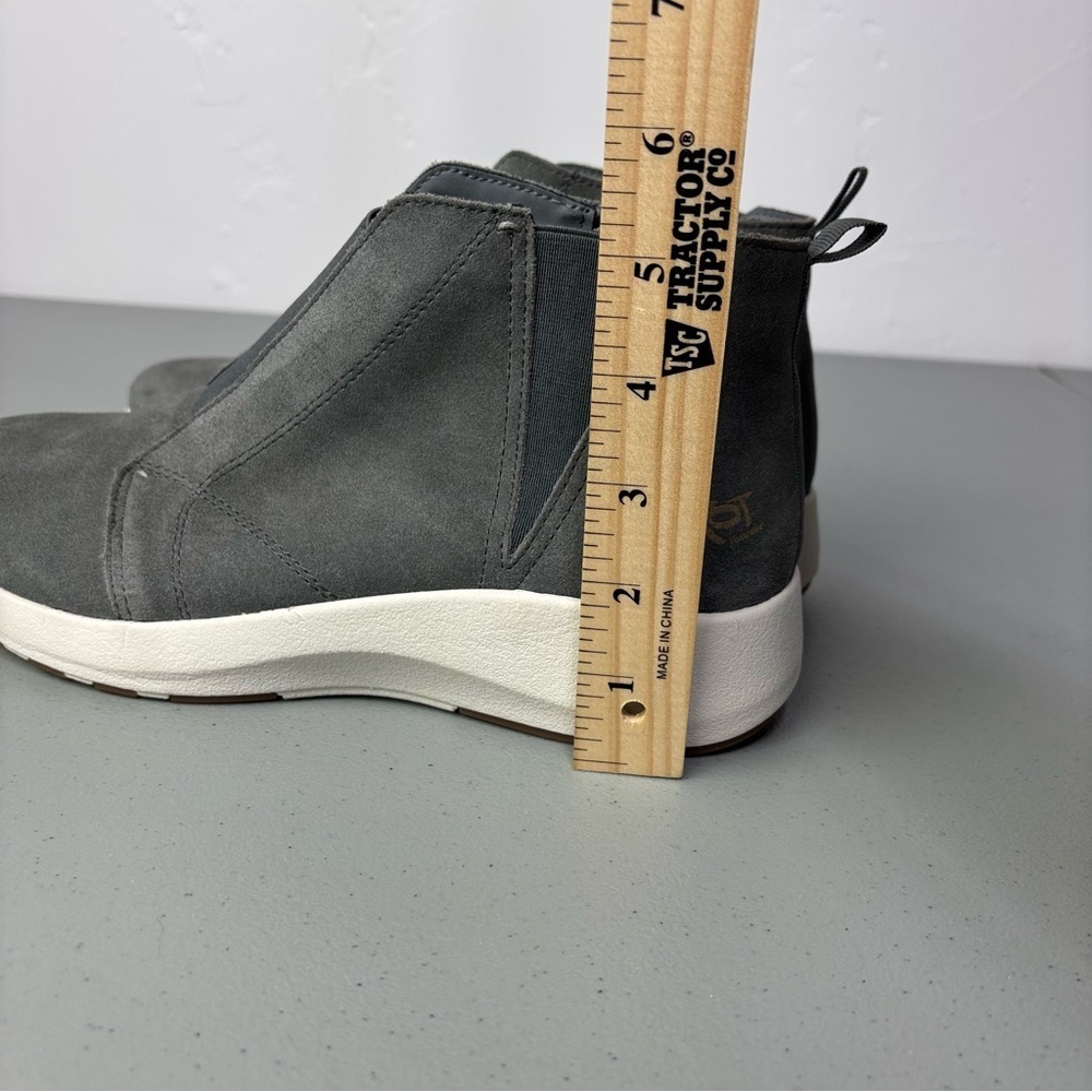OTBT Sneaker Bootie Women's Gray Zip Closure Bethel 9M Suede Neutral - Picture 5 of 12